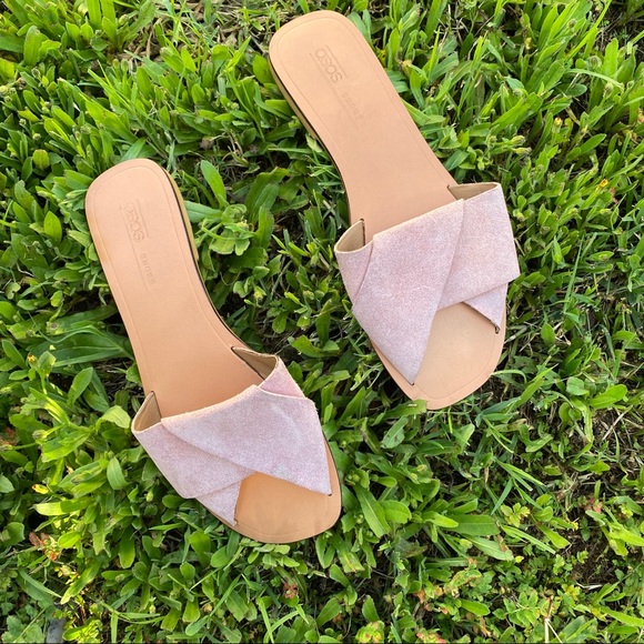 asos design favoured leather flat sandals